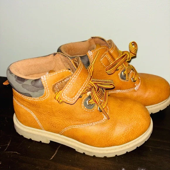 Kids Tan Boots - Picture 2 of 7